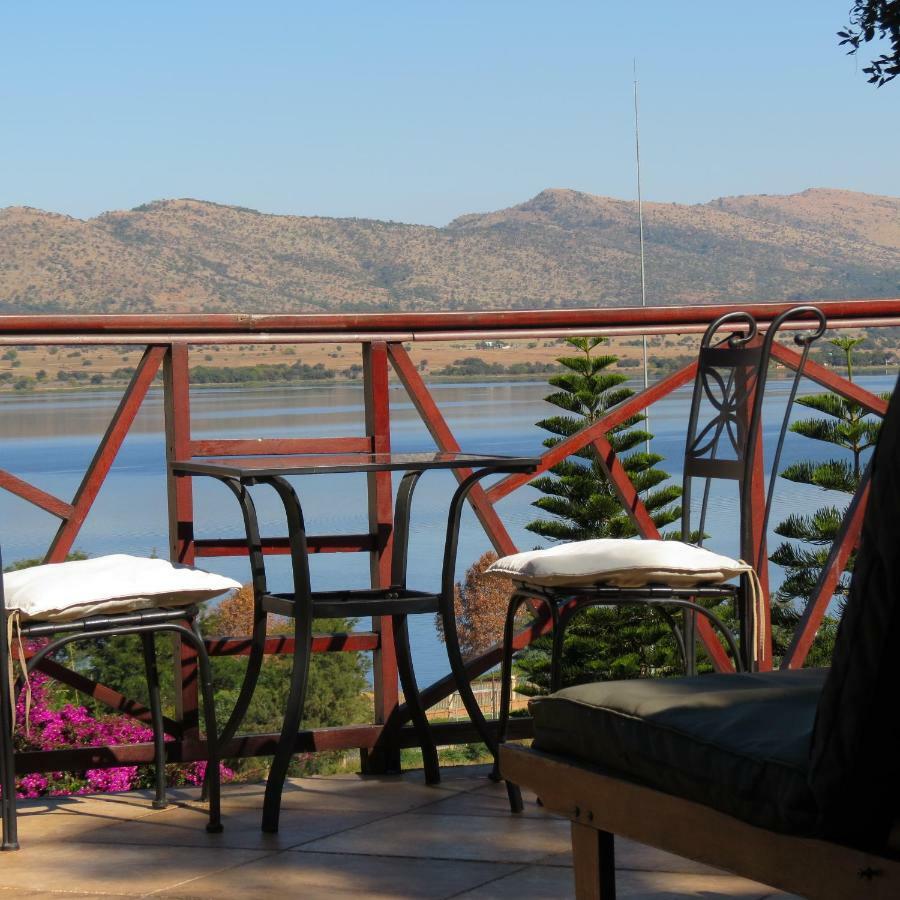 Galagos Lodge Hartbeespoort Exterior photo